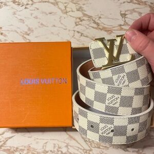 Louis Vuttion Tan Leather Belt on Orange Box (40 in)